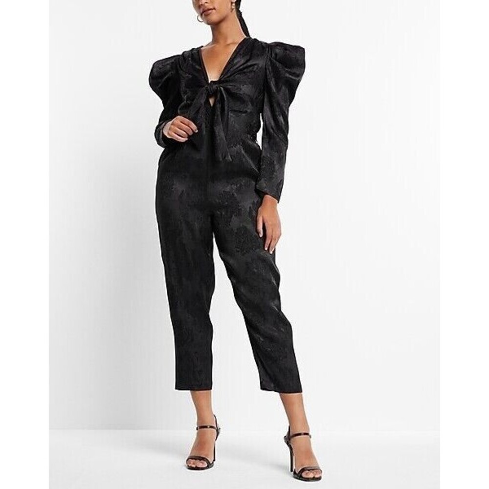 EXPRESS Floral Jacquard Puff Sleeve Tie Front Jumpsuit 0 Black Event NWT B64